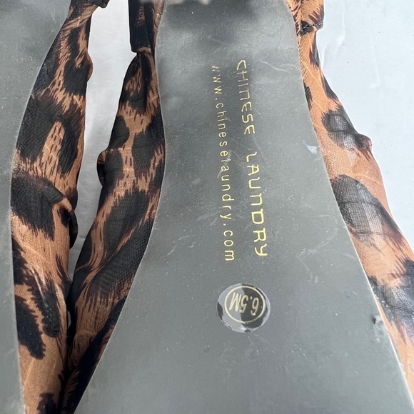 Chinese Laundry Women’s Brown Peep Toe High Heel Cheetah Pumps Size 6.5 Women’s - Picture 2 of 11